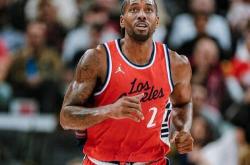 爱游戏新闻-关于猛龙巨星伦纳德伤愈复出，两双数据领队获胜的信息