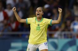 爱游戏app-包含德国女足队实力不容小觑！冲刺半决赛高光表现的词条