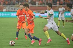 爱游戏平台-包含泰山客战苏宁，尝试攻克对手的词条