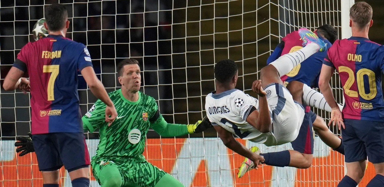 巴萨主场不敌对手遭遇连败，前景堪忧的简单介绍