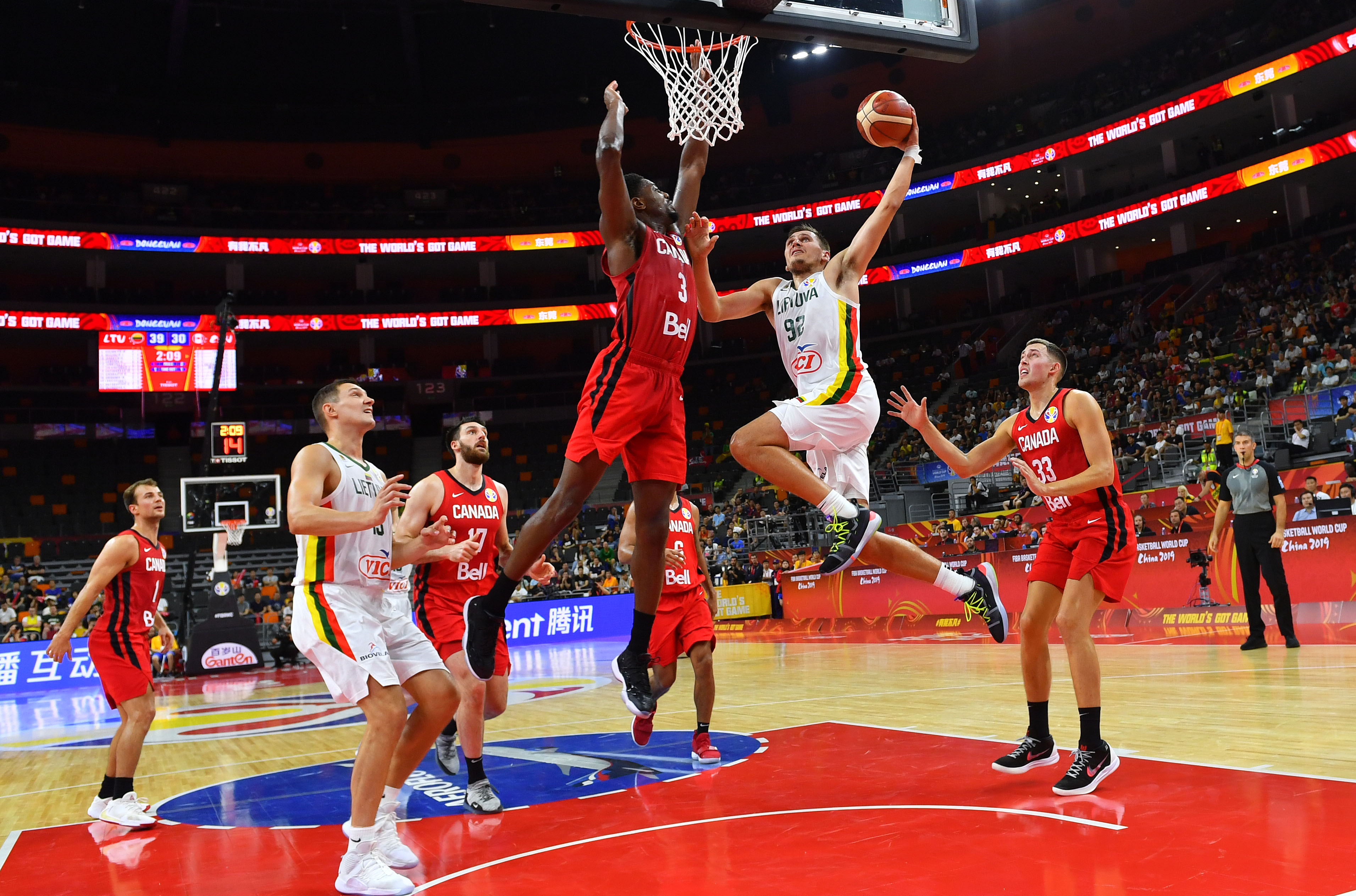 关于保加利亚迎战立陶宛，实力对比激烈的信息