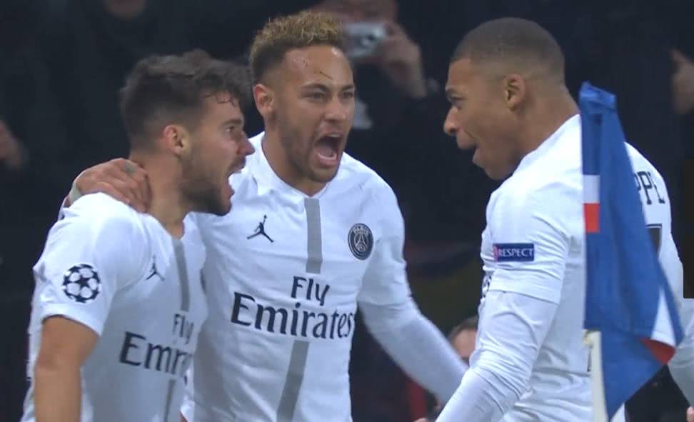 关于罗马主场力克对手,小组出线形势一片光明的信息 关于罗马主场力克对手,小组出线形势一片光明的信息