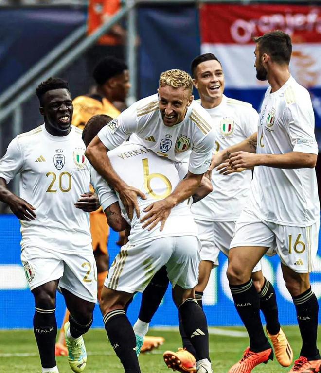 足坛赛报：西班牙国家队战胜塞黑地，晋级难度较大的简单介绍