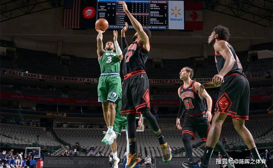 独行侠客场落败，卢卡连场表现低迷